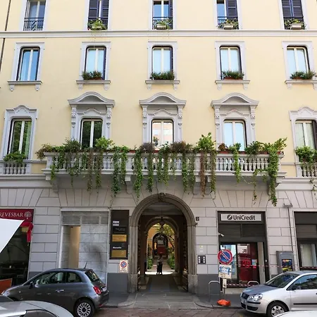 Brera Luxury Apartment Milan Exterior photo